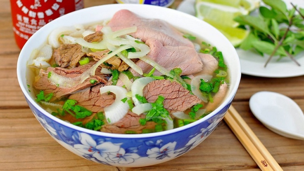 A Culinary Guide to Vietnam’s Noodle Dishes